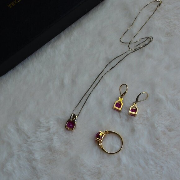 Technibond Sterling Silver Goldtone Necklace Ring & Earrings Ruby Set - Picture 8 of 10